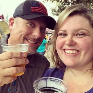 Meet your Posher, Travis